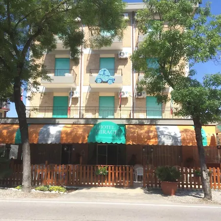 فندق Mirage ليدو دي يسولو