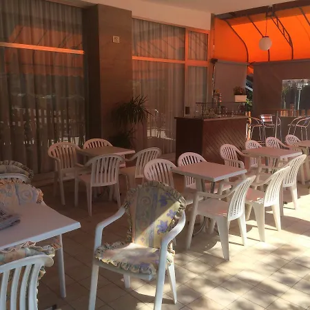 فندق Mirage ليدو دي يسولو